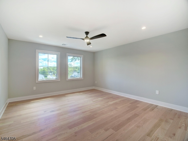529 Wood Avenue Edison NJ 08820