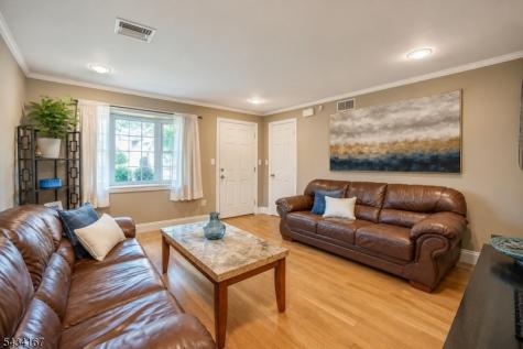 5 Ann Place Bridgewater NJ 08807