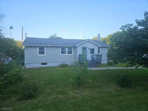 51 Cork Hill Road Franklin NJ 07416