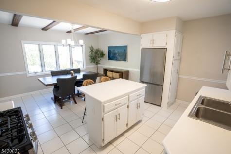 241 Coupe Place North Arlington NJ 07031