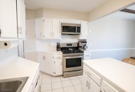 241 Coupe Place North Arlington NJ 07031