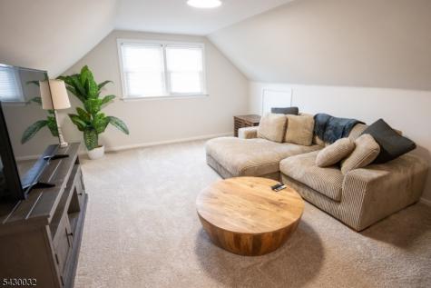 241 Coupe Place North Arlington NJ 07031