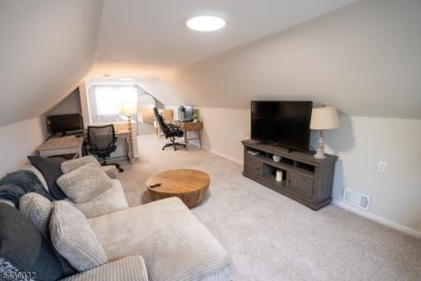 241 Coupe Place North Arlington NJ 07031