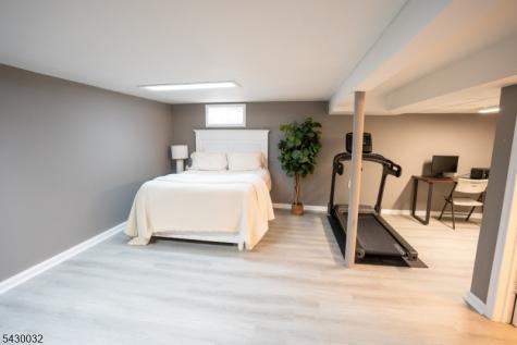 241 Coupe Place North Arlington NJ 07031
