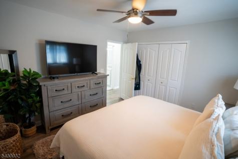 241 Coupe Place North Arlington NJ 07031