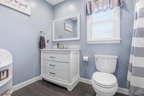 623 Lloyd Road Aberdeen NJ 07747