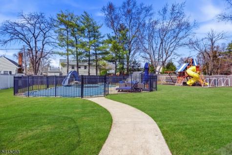 623 Lloyd Road Aberdeen NJ 07747