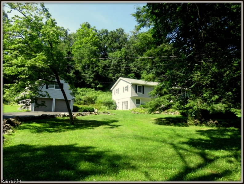 903 Dove Island Road Stillwater NJ 07860