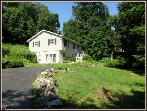903 Dove Island Road Stillwater NJ 07860