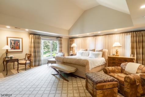 10 Pinnacle Point Randolph NJ 07869