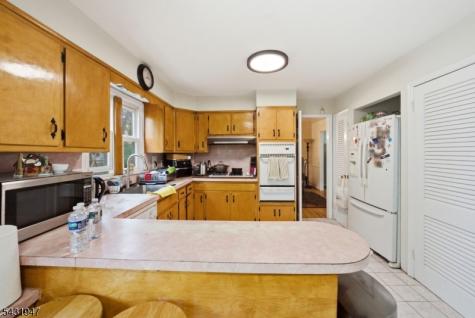 14 Hepworth Place West Orange NJ 07052