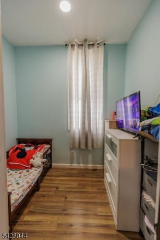 627 Van Buren Avenue Linden NJ 07036