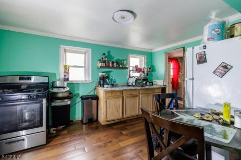 627 Van Buren Avenue Linden NJ 07036