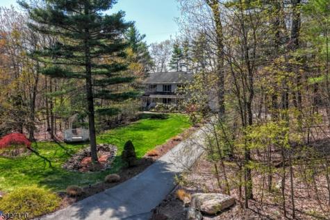 34 Split Rock Road West Milford NJ 07480
