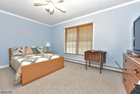34 Split Rock Road West Milford NJ 07480