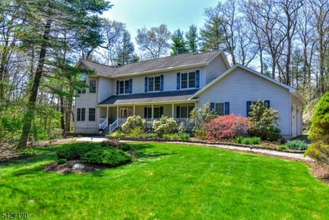 34 Split Rock Road West Milford NJ 07480