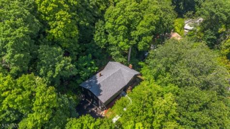 11 Foremost Mountain Road Montville NJ 07082
