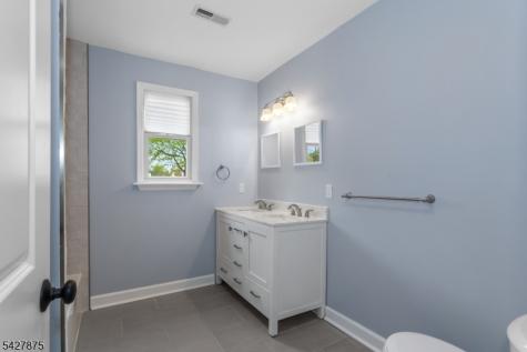 2535 Standish Avenue Union NJ 07083