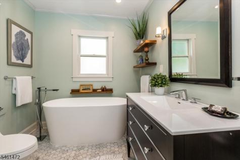 118 Essex Avenue Glen Ridge Boro NJ 07028