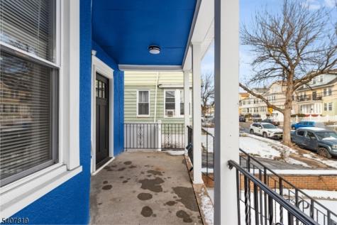 216 Renner Avenue Newark NJ 07112
