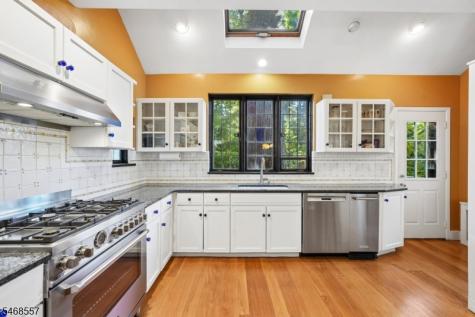 54 Rensselaer Road Essex Fells NJ 07021