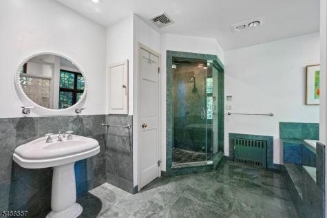 54 Rensselaer Road Essex Fells NJ 07021