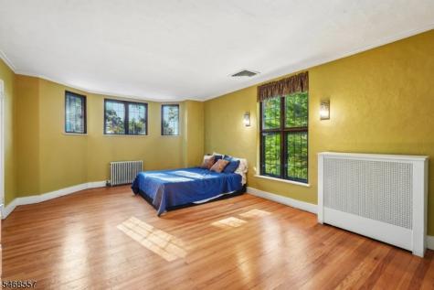 54 Rensselaer Road Essex Fells NJ 07021