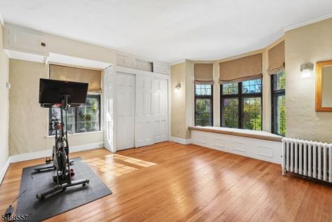 54 Rensselaer Road Essex Fells NJ 07021