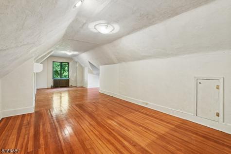 54 Rensselaer Road Essex Fells NJ 07021