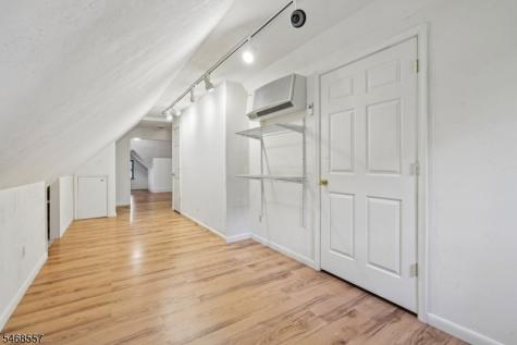 54 Rensselaer Road Essex Fells NJ 07021