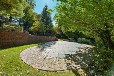 54 Rensselaer Road Essex Fells NJ 07021