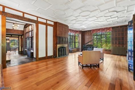 54 Rensselaer Road Essex Fells NJ 07021