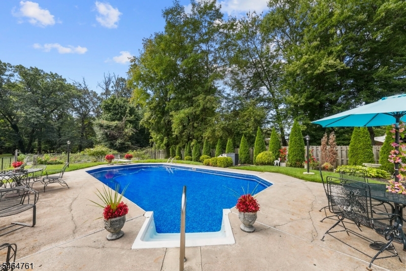 51 Diverty Road Hopewell NJ 08534