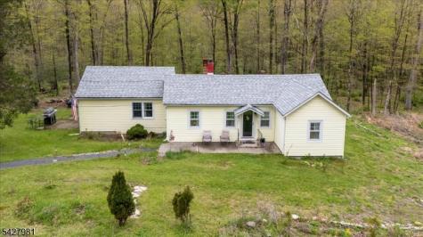 17 Clove Road Montague NJ 07827