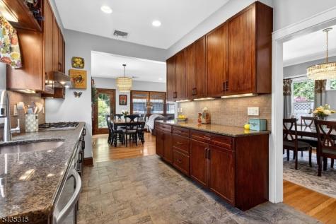 158 Vreeland Avenue Rutherford NJ 07070
