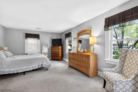 158 Vreeland Avenue Rutherford NJ 07070