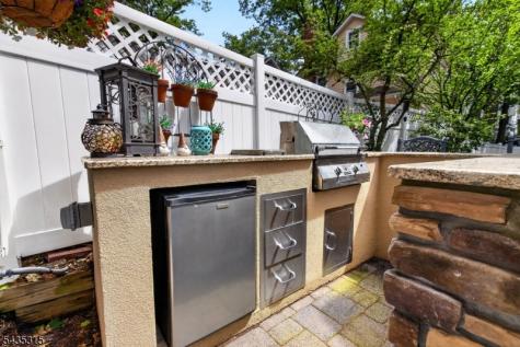 158 Vreeland Avenue Rutherford NJ 07070