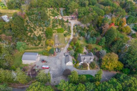 312 Naughright Road Washington NJ 07853