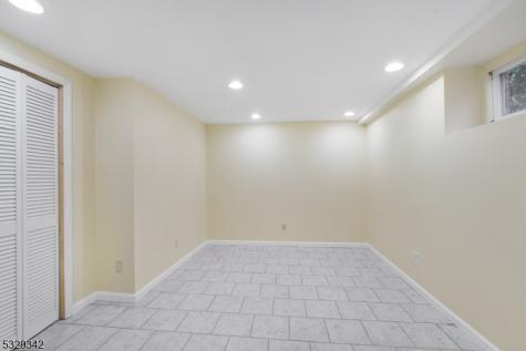 312 Naughright Road Washington NJ 07853