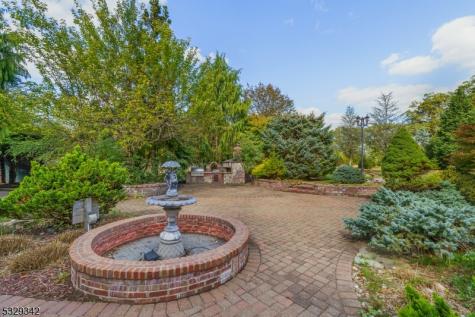 312 Naughright Road Washington NJ 07853