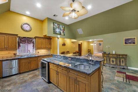 312 Naughright Road Washington NJ 07853