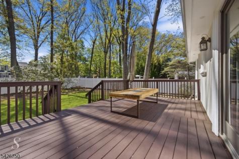5 Franciscan Way Fair Lawn NJ 07410