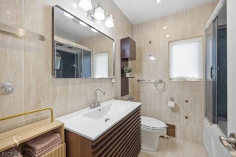 5 Franciscan Way Fair Lawn NJ 07410