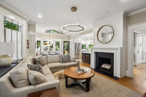22 Oak Ridge Avenue Summit NJ 07901