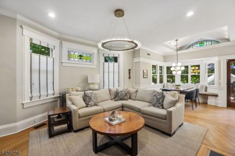 22 Oak Ridge Avenue Summit NJ 07901