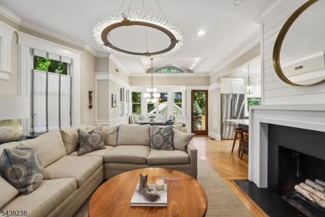 22 Oak Ridge Avenue Summit NJ 07901