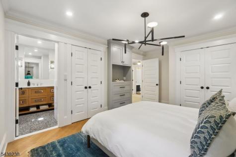 22 Oak Ridge Avenue Summit NJ 07901