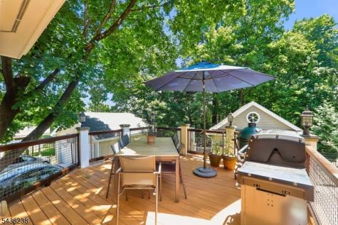 22 Oak Ridge Avenue Summit NJ 07901