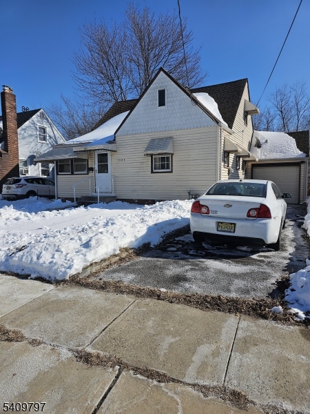 1924 Caroline Avenue Linden NJ 07036
