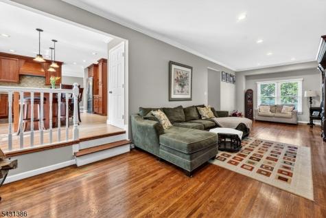 21 Harvest Drive Hillsborough NJ 08844